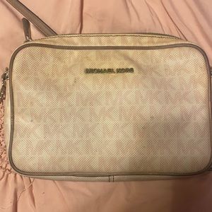 Mk purse